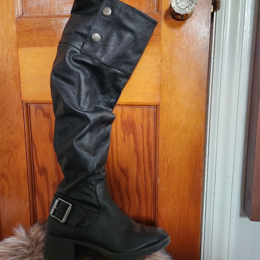 Simply Vera 7 MED SVEMMABLACK Black Boot